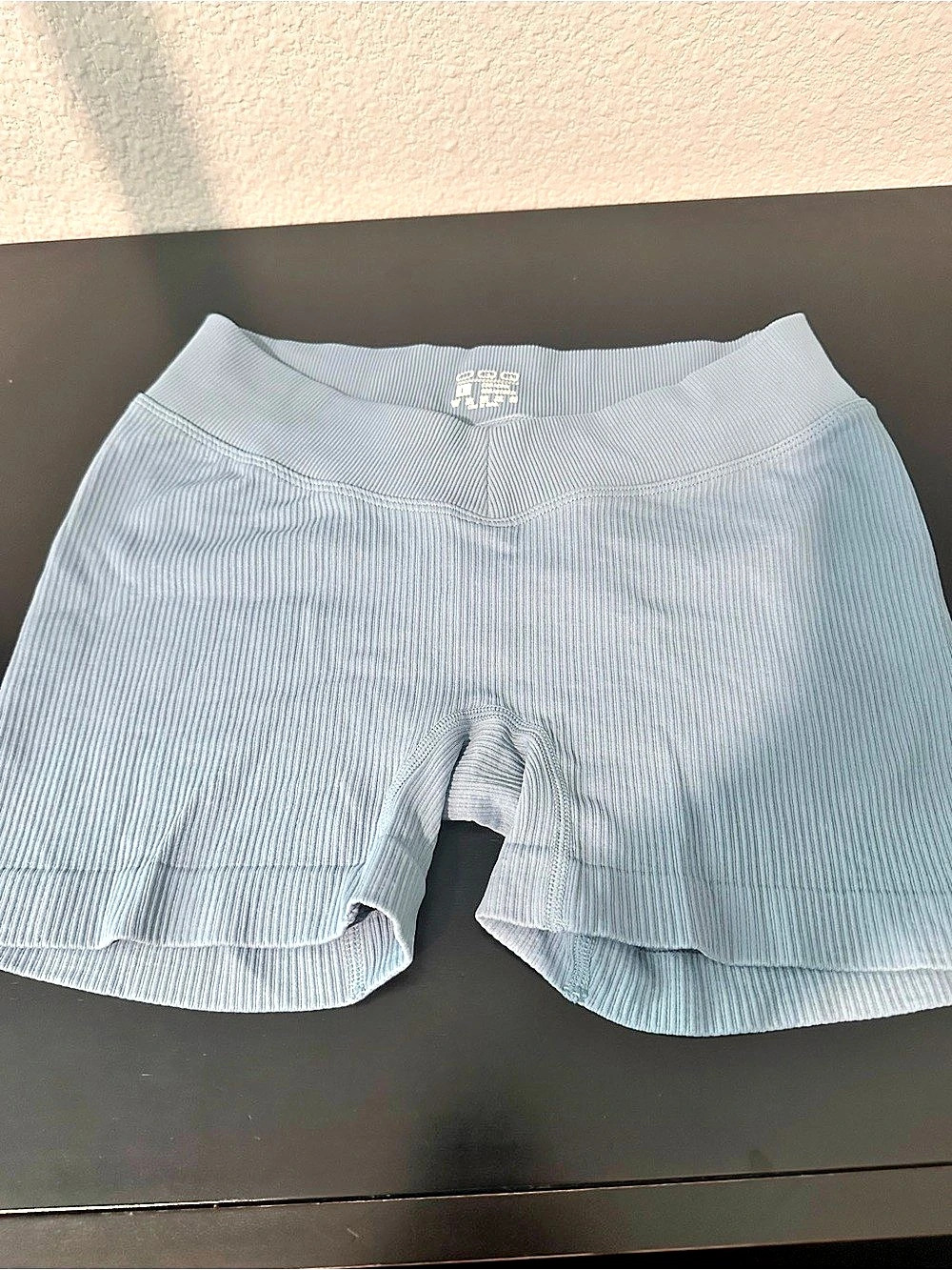 OQQ Ribbed Seamless High Waist Cross Over Athletic Shorts Blue Large Like New